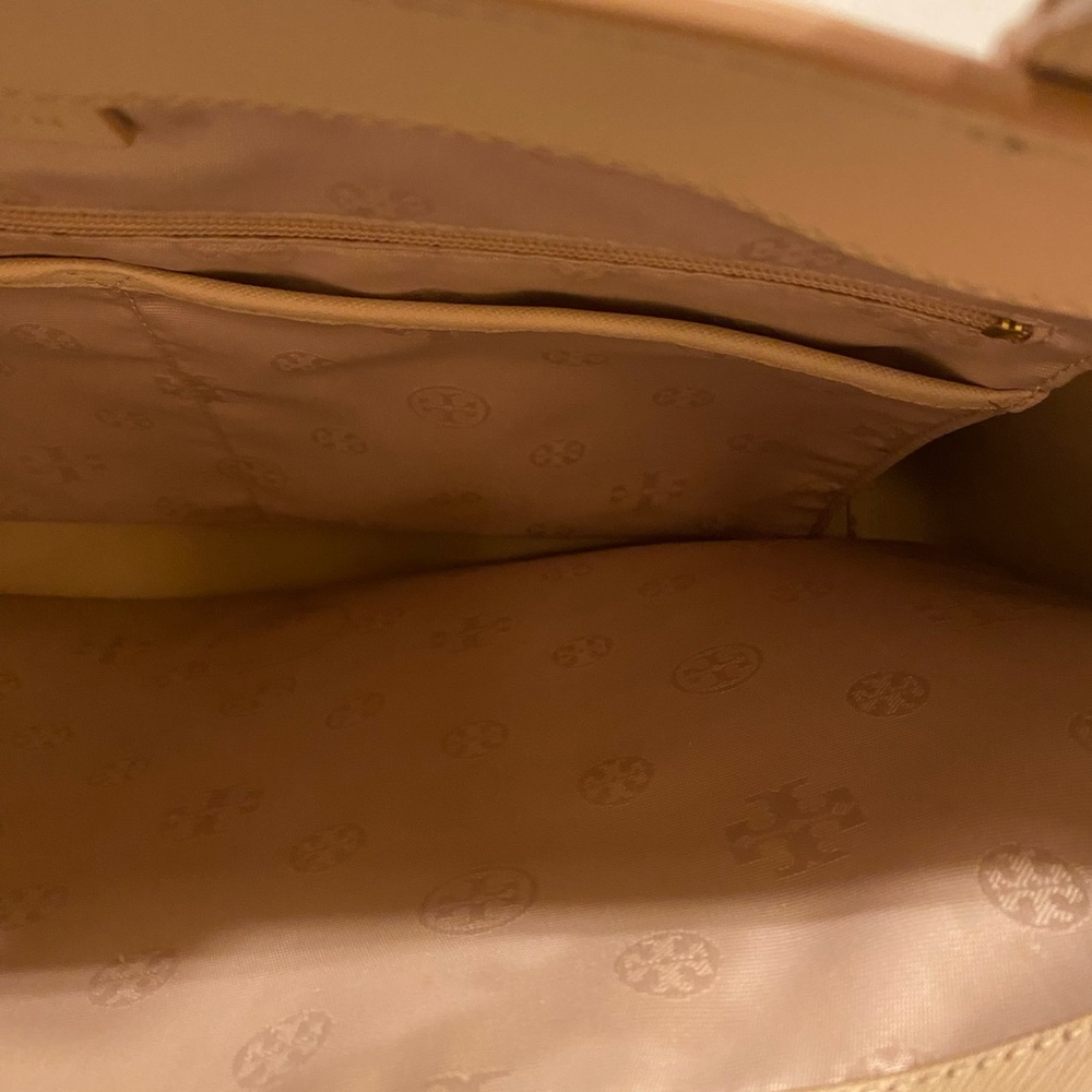 Tory Burch Cream Tote - Picture 3 of 10